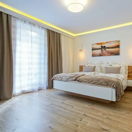 Auszeit 1 Mit Terasse Und Gratis Parkplatz Lägenhet